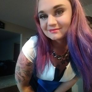 Meet your Posher, Shannon